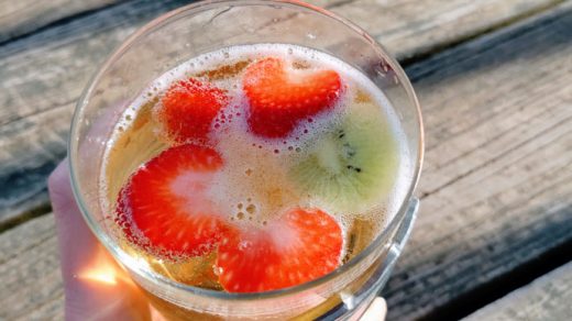 Blake's Hard Cider Lite Strawberry Kiwi - Sangria Cider Cocktail